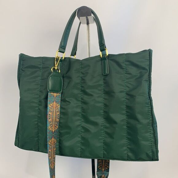 Green nylon with print strap bag - Picture 6 of 8